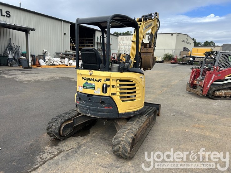 2019-yanmar-vio35-6a-image-3