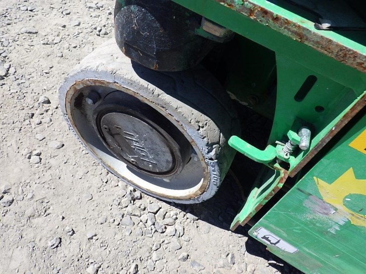 2015-jlg-1230es-image-16