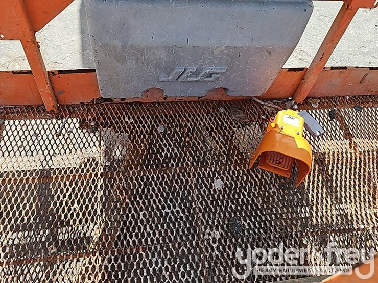 2019-jlg-450aj-image-12