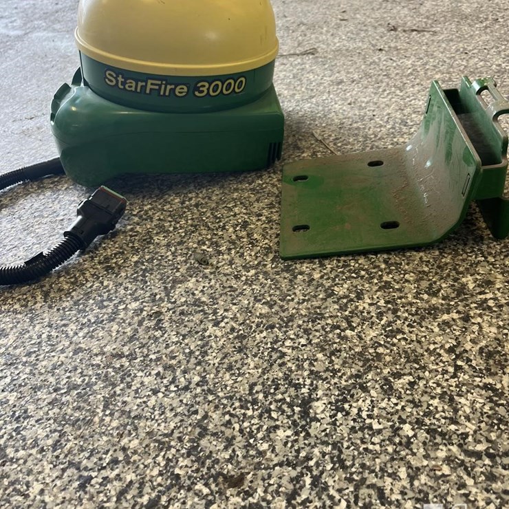 JOHN DEERE STARFIRE 3000
