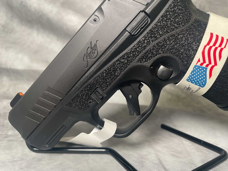 #4525-•-kimber-r7-mako-9mm-luger-pistol,-sn:-z10187-image-17