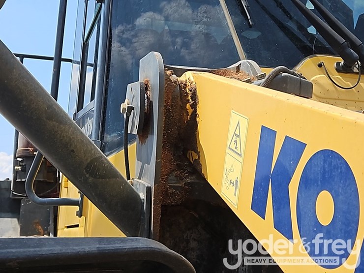 komatsu-wa380-image-33