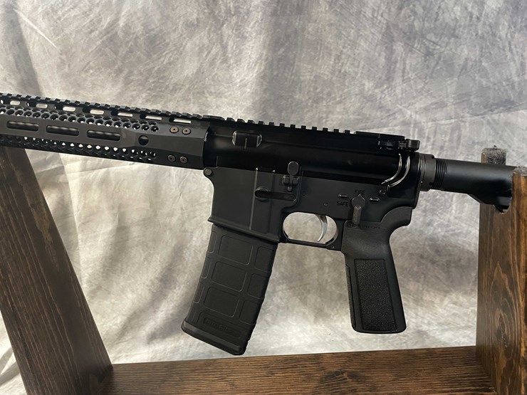 #4599-•-watchtower-arms-ar-15-tactical-5.56-nato-semi-auto-rifle,-sn:-t15mwt02282-image-11