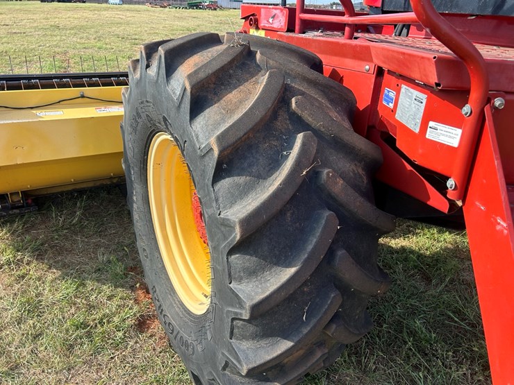 2013-new-holland-h8040-image-8