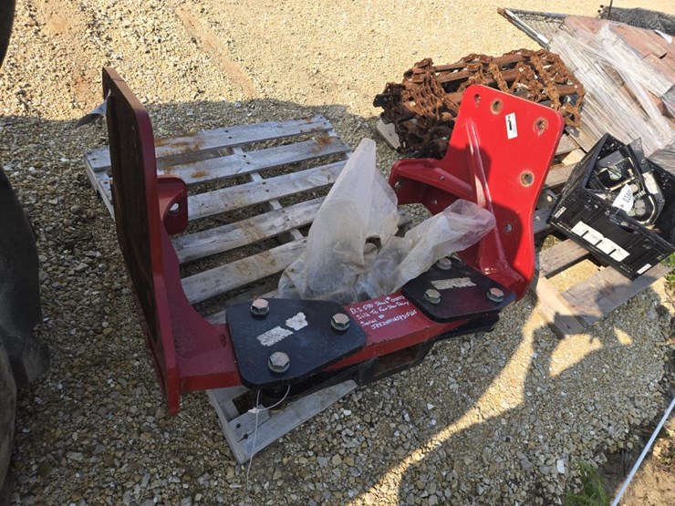 #3892-•-case-ih-steiger-weight-bracket-image-8