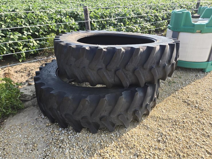 #3851-•-(2)-firestone-480/80r50-tractor-tires-image-6