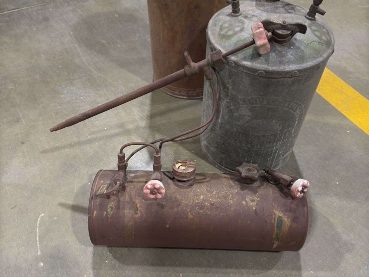 steam-autoclave,-vintage-blow-torch-or-soldering-lamp,-pressure-tank-with-swan,-and-tall-5gl-pail-image-12