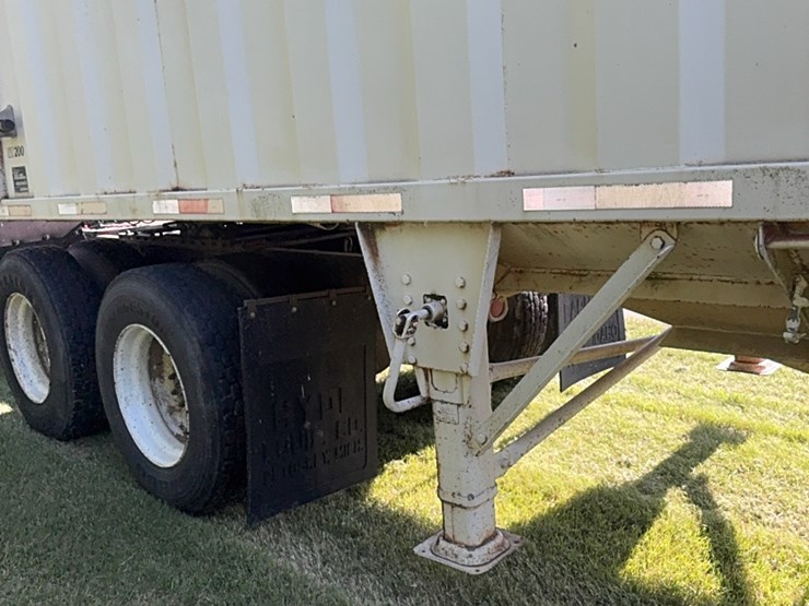 2000-36’-midland-model-gt-200-hopper-trailer,-electric-roll-tarp,-nice-shape-image-18
