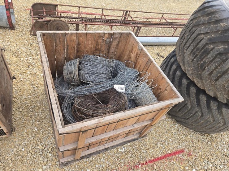 #3957-•-crate-of-barb-wire-image-4