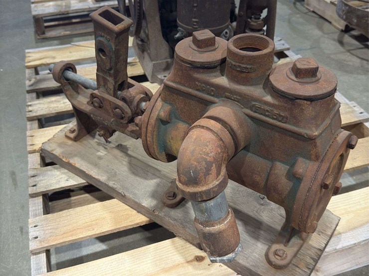a.y.-mcdonald-hand-boiler-ram-water-pump-image-9