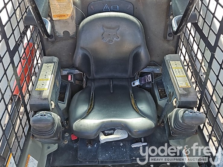 2019-bobcat-t590-image-24