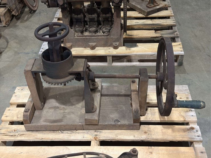 cider-press-image-1