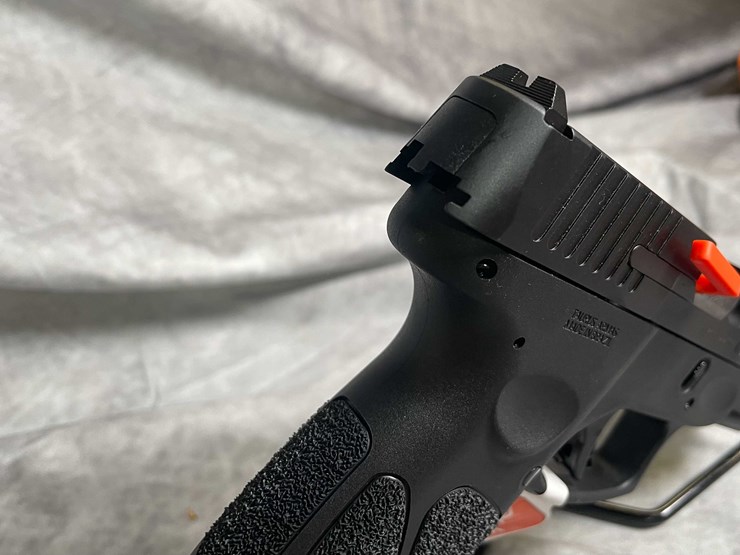 #4554-•-taurus-g3c-9mm-luger-semi-auto-pistol,-sn:-agd148570-image-7