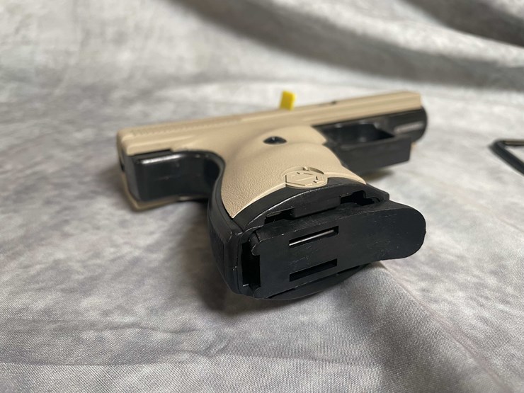 #4555-•-hi-point-p9-9mm-luger-semi-auto-pistol,-sn:-p10189691-image-5