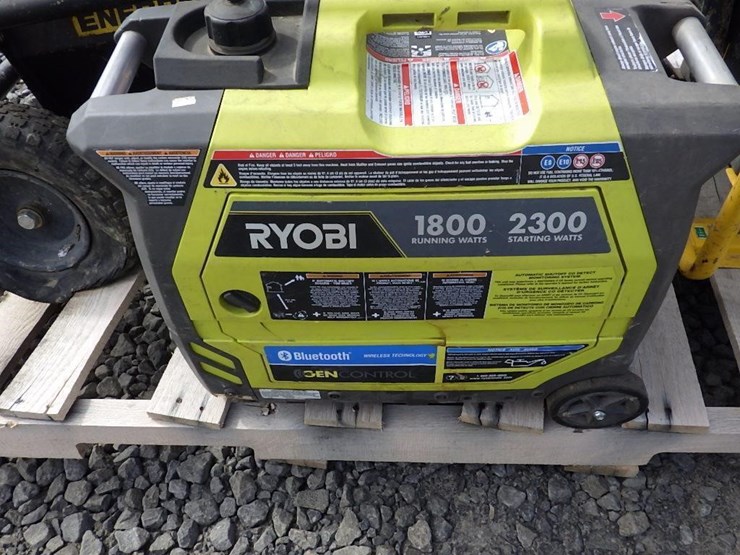 caterpillar-660-image-10