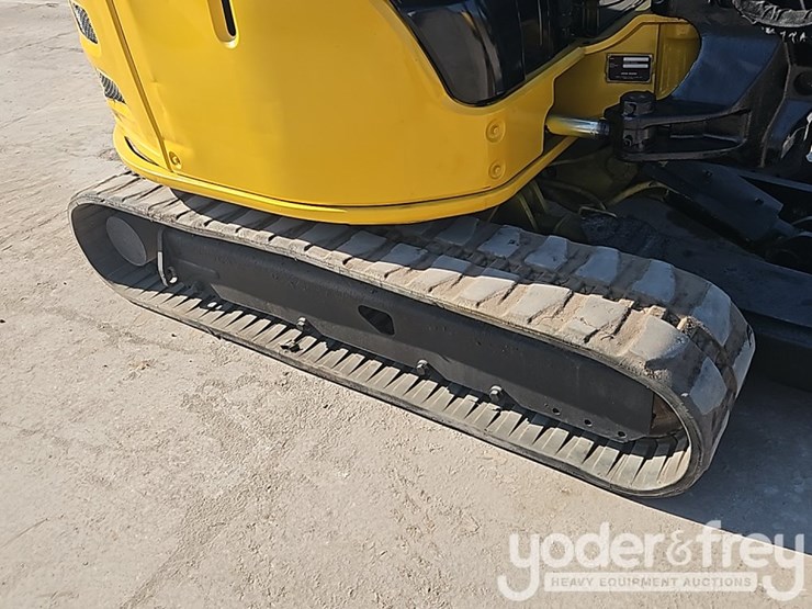 2014-deere-60g-image-13