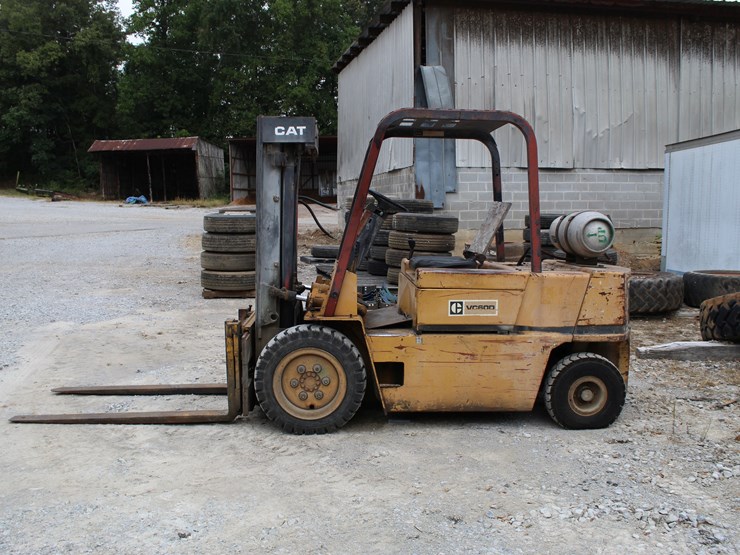 caterpillar-vc60d-image-2