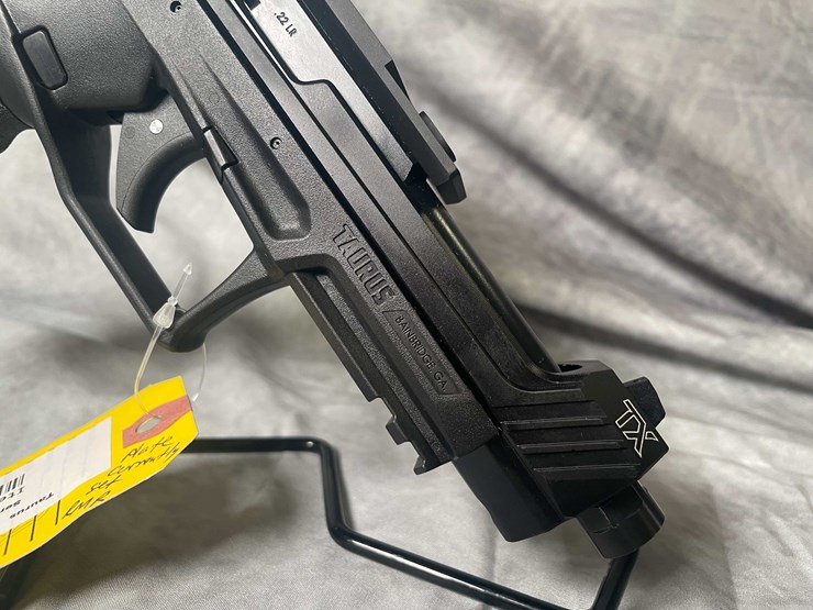 #4527-•-taurus-tx22-competition-22-lr-pistol,-sn:-1pt435457-image-11