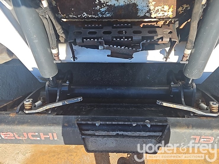 2019-bobcat-s550-image-15