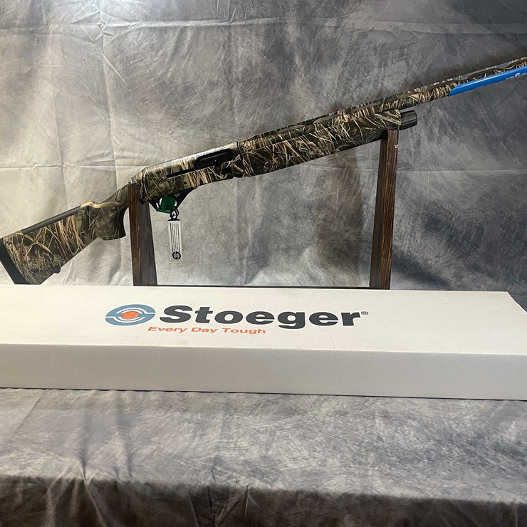 #4617 • Stoeger M3000 12 Ga. Semi-Auto Shotgun, SN: 75-H22YT-053184