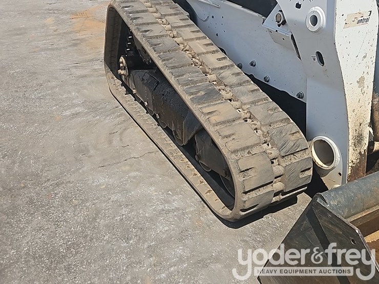 2023-bobcat-t870-image-13