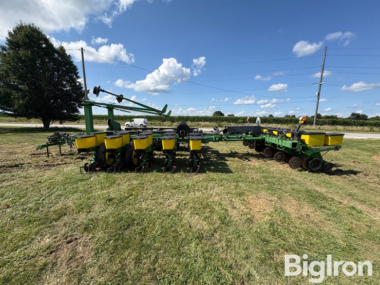 john-deere-1770-image-8