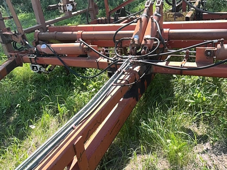 37’-wil-rich-chisel-plow-w/-complete-walking-tandems-and-3-bar-summers-harrow-￼-image-11