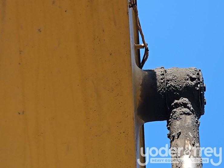 2019-caterpillar-336-image-37