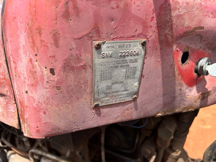 massey-ferguson-35-image-9
