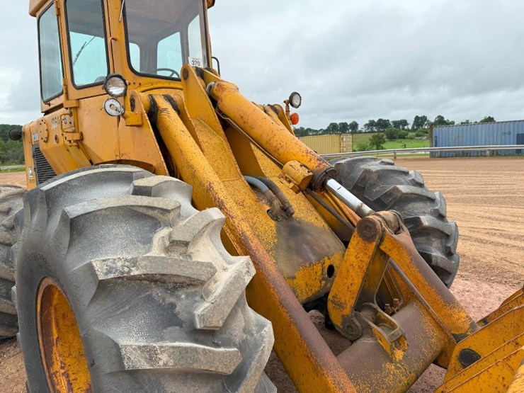 deere-644b-image-33
