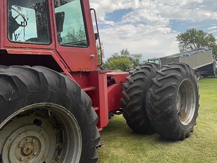 massey-ferguson-4880-image-11