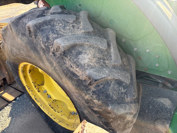 2020-john-deere-5065e-image-7