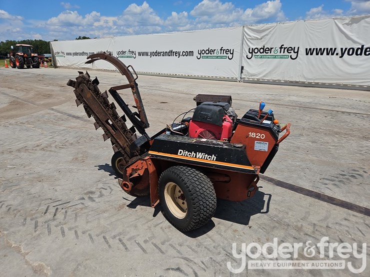 ditch-witch-1820he-image-3