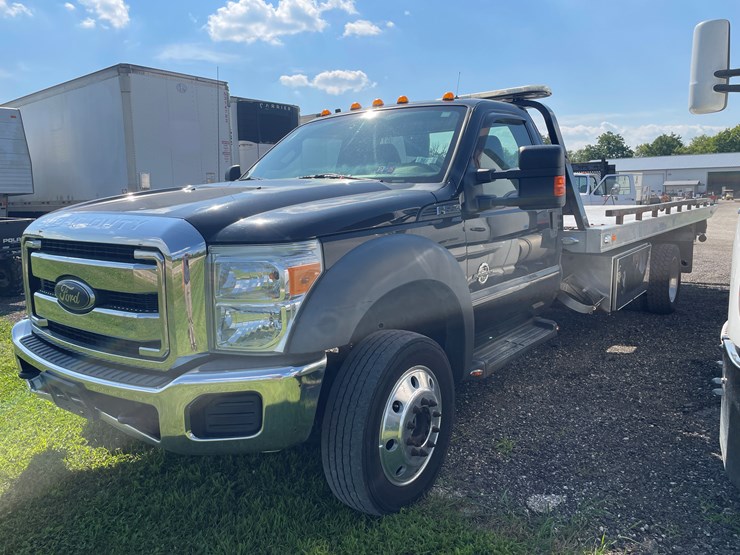 2016-ford-f550-image-36