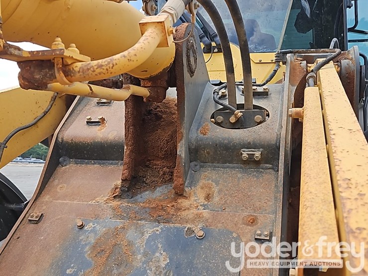 komatsu-wa380-image-24