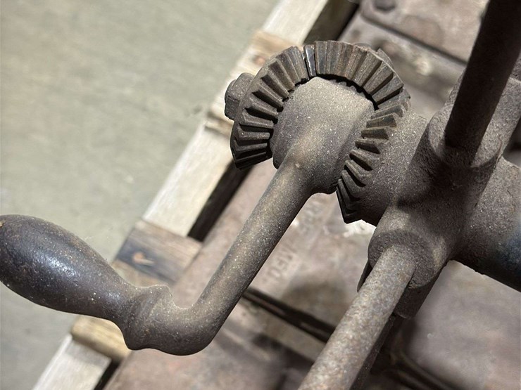 cast-iron-commercial-yarn-winder-and-counter,-embossed-with-"brown-&-sharpe-co.".-image-8