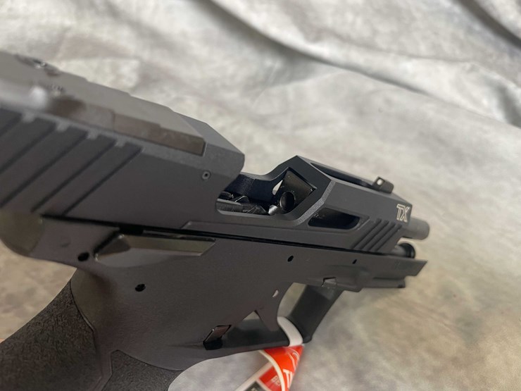 #4551-•-taurus-tx-22-22-lr-semi-auto-pistol,-sn:-1tj062099-image-10
