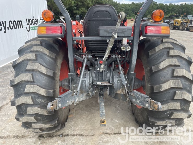 2020-kubota-mx5400hst-image-22