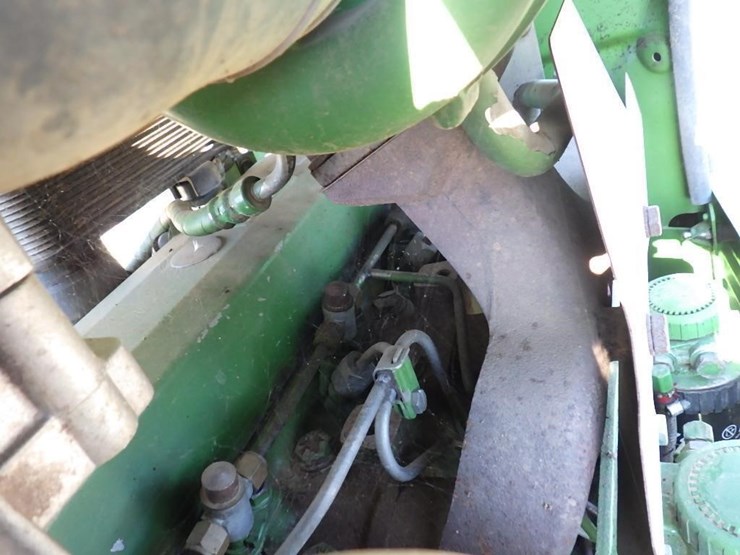 john-deere-6415-image-15