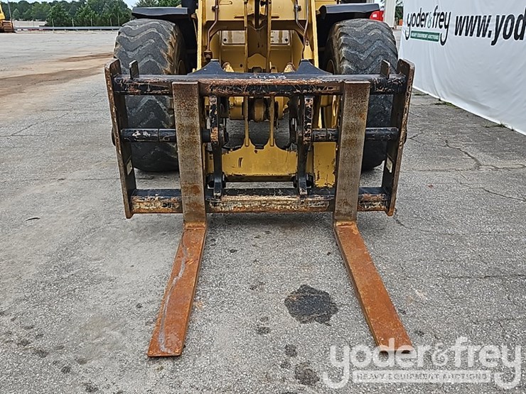 2015-caterpillar-926m-image-8
