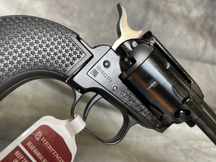 #4541-•-heritage-rough-rider-22lr-revolver,-sn:-1bh882376-image-7