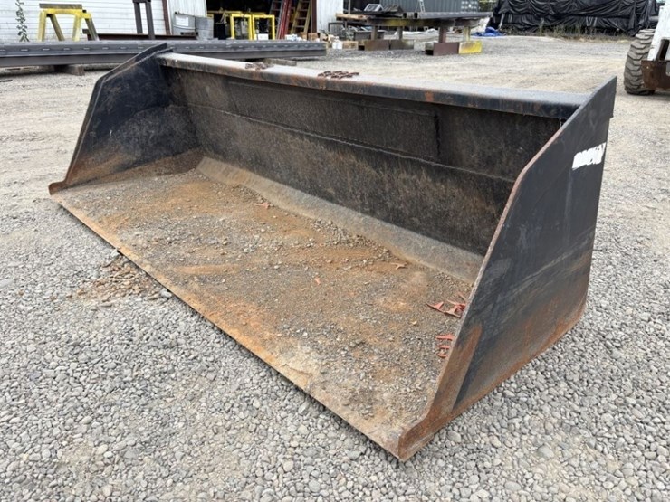 89"-gp-bucket-image-1