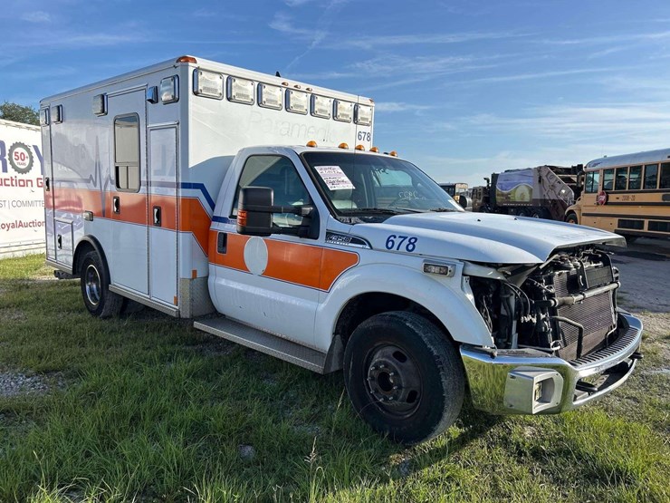 2016-ford-f350-image-2