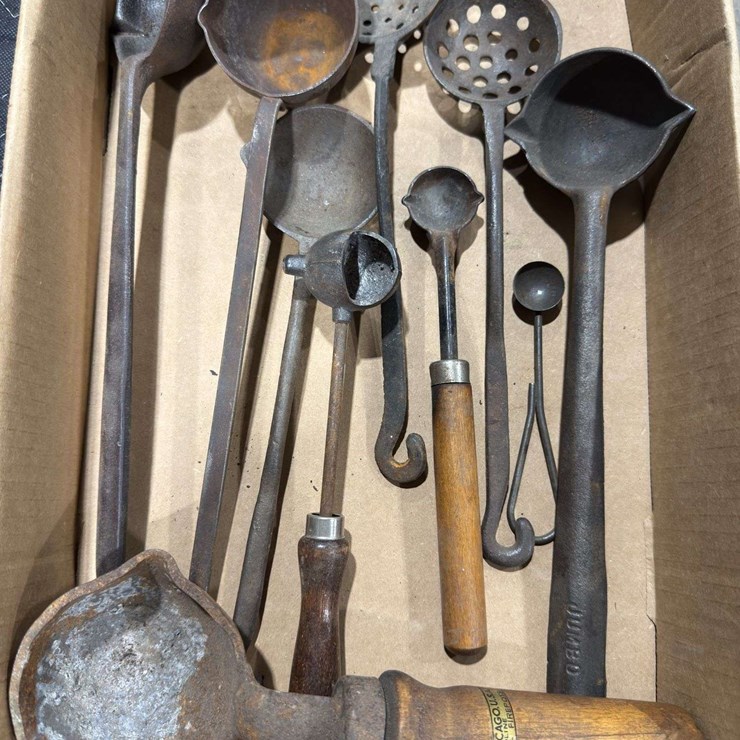 Collection of Casting ladles