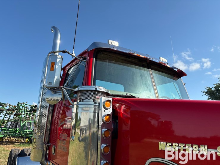 2005-western-star-4900-image-19