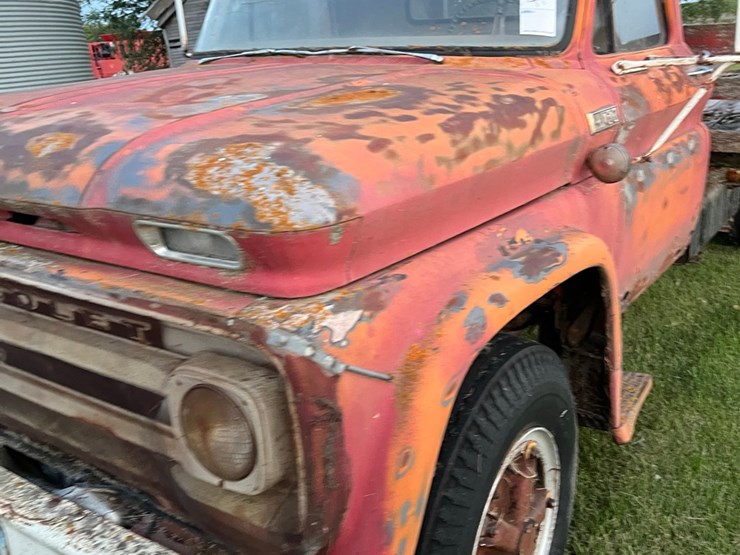 1960-chevy-truck,-not-running-image-12
