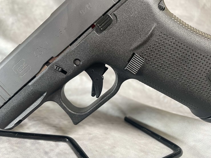 #4560-•-glock-model-43x-9mm-luger-pistol,-sn:-akva878-image-17