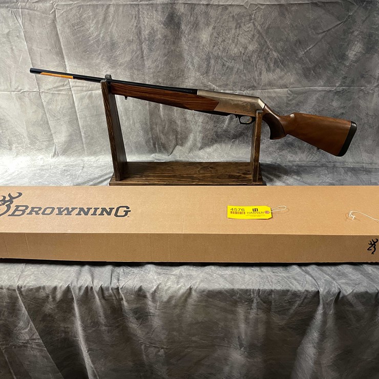 #4576 • Browning Bar Hunter Edition 270 WIN Semi-Auto Rifle, SN: PT02957YV311