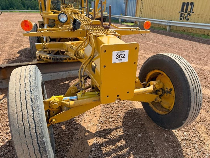1986-fiat-allis-65b-image-35