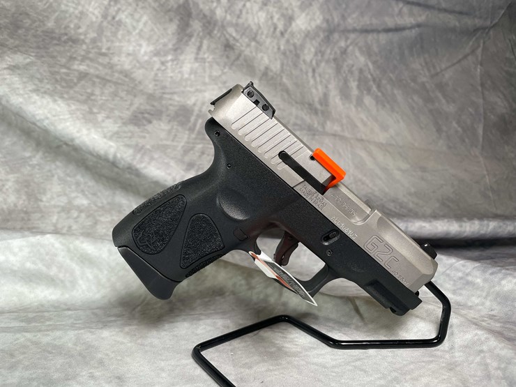 #4538-•-taurus-g2c-40-s&w-pistol,-sn:-agc106105-image-3